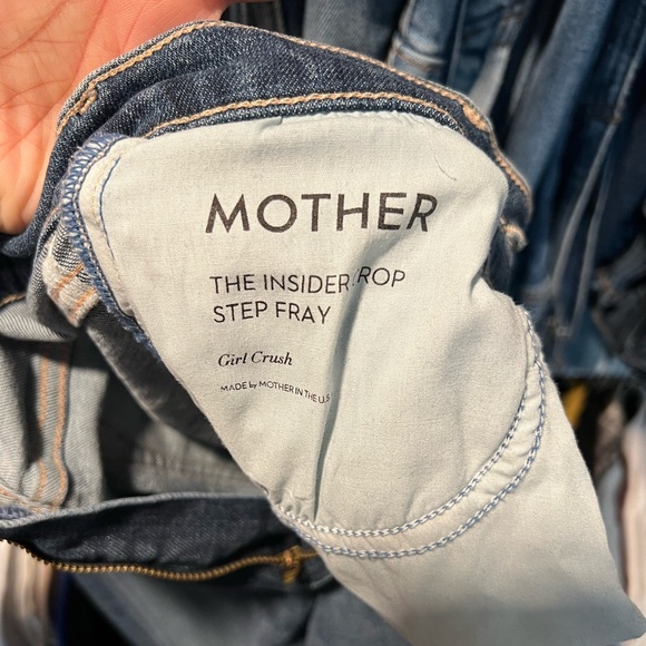 MOTHER Denim Jeans - Picture 3 of 4